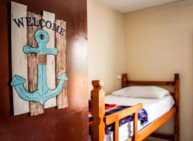 Хостел Perola House Гуаружа Экстерьер фото