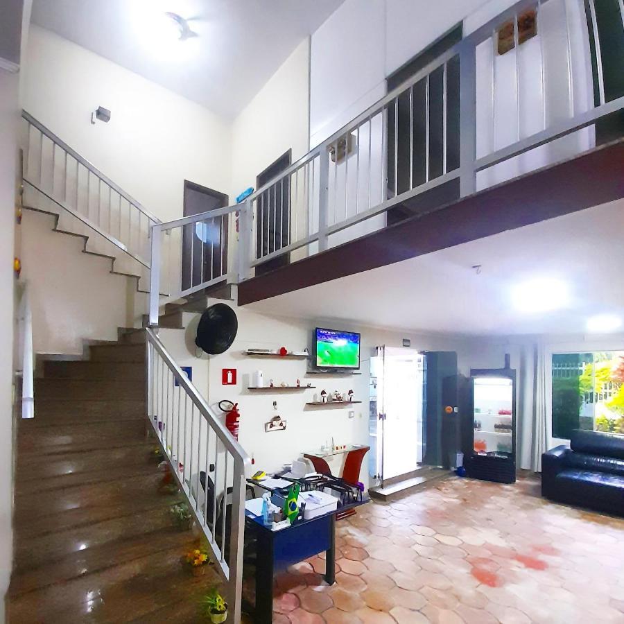 Хостел Perola House Гуаружа Экстерьер фото