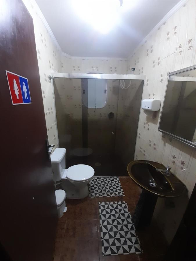 Хостел Perola House Гуаружа Экстерьер фото
